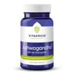 Een blauwe fles met het label "Vitakruid - Ashwagandha KSM-66® & Bioperine®" bevat 60 vega capsules gestandaardiseerd op 5% withanolides.
